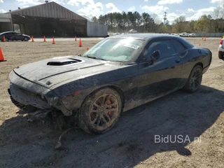 DODGE CHALLENGER R/T SCAT PACK