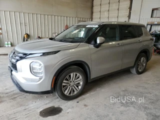 MITSUBISHI OUTLANDER ES