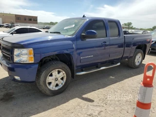 CHEVROLET SILVERADO K1500 LTZ