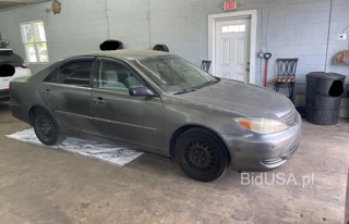 TOYOTA CAMRY LE LE