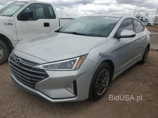 HYUNDAI ELANTRA SE SE