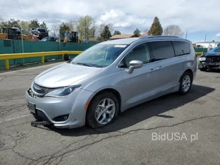 CHRYSLER PACIFICA T TOURING L