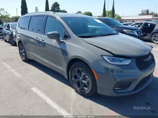 CHRYSLER CHRYSLER PACIFICA HYBRID LIMITED