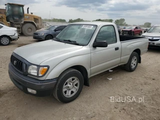 TOYOTA TACOMA