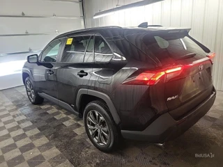 TOYOTA TOYOTA RAV4 HYBRID XLE PREMIUM