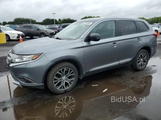MITSUBISHI OUTLANDER SE
