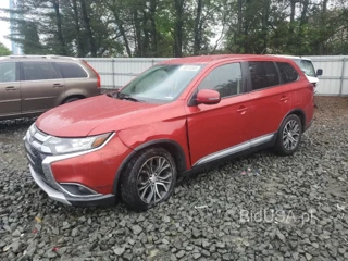 MITSUBISHI OUTLANDER SE