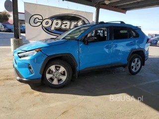 TOYOTA RAV4 XLE XLE