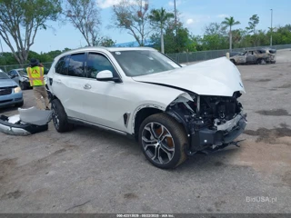 BMW X5 SDRIVE40I