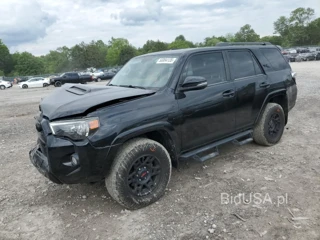 TOYOTA 4RUNNER SR SR5/SR5 PREMIUM