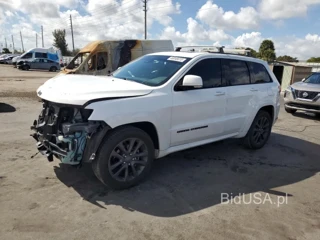 JEEP GRAND CHER OVERLAND
