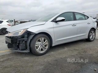 HYUNDAI ELANTRA SE SEL
