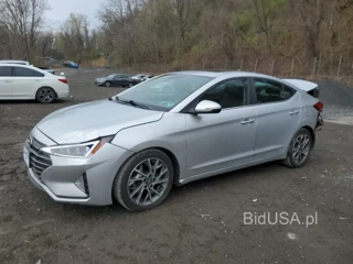 HYUNDAI ELANTRA SE SEL