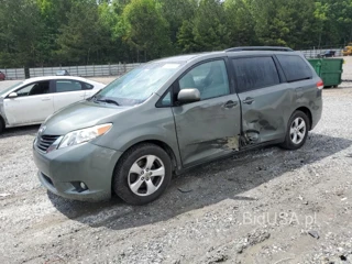 TOYOTA SIENNA LE LE