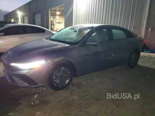 HYUNDAI ELANTRA SE SEL