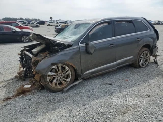 AUDI Q7 PREMIUM PREMIUM PLUS