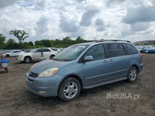 TOYOTA SIENNA XLE XLE