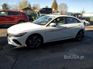 HYUNDAI ELANTRA SE SEL