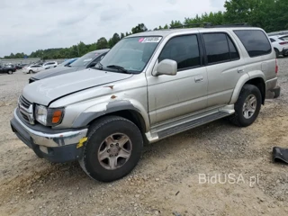 TOYOTA 4RUNNER SR SR5