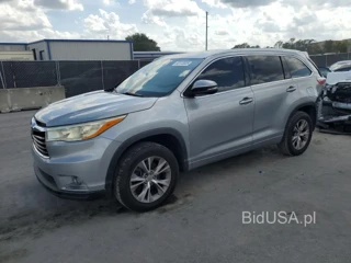 TOYOTA HIGHLANDER XLE