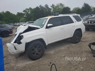 TOYOTA 4RUNNER SR SR5/SR5 PREMIUM