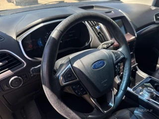 FORD FORD EDGE TITANIUM