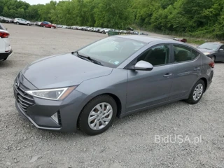 HYUNDAI ELANTRA SE SE