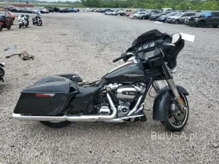 HARLEY-DAVIDSON FLHXS STRE STREET GLIDE SPECIAL