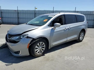 CHRYSLER PACIFICA T TOURING L