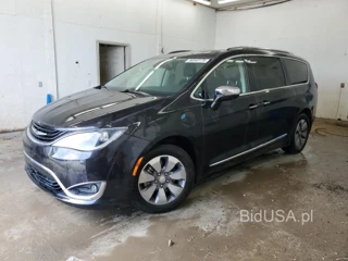 CHRYSLER PACIFICA H HYBRID LIMITED