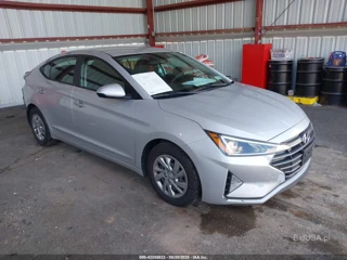 HYUNDAI HYUNDAI ELANTRA SE