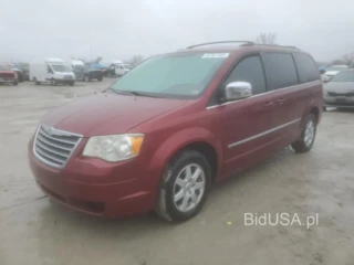 CHRYSLER TOWN & COU TOURING PLUS