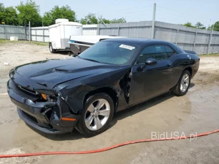 DODGE CHALLENGER SXT