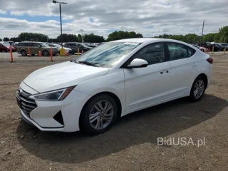 HYUNDAI ELANTRA SE SEL