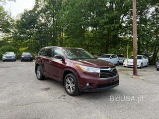TOYOTA HIGHLANDER XLE