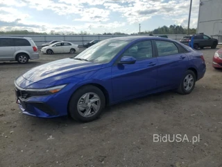 HYUNDAI ELANTRA SE SE