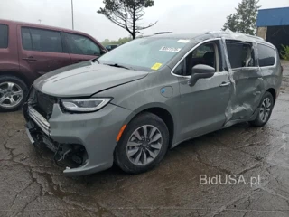 CHRYSLER PACIFICA H HYBRID TOURING L