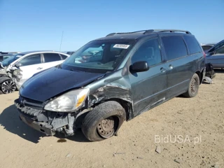 TOYOTA SIENNA CE CE