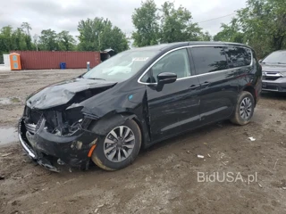 CHRYSLER PACIFICA H HYBRID SELECT