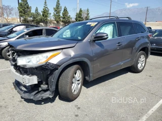 TOYOTA HIGHLANDER LE