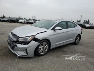 HYUNDAI ELANTRA SE SEL