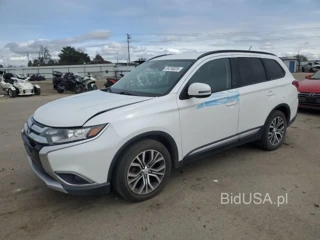 MITSUBISHI OUTLANDER SE