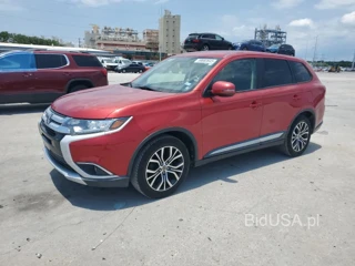 MITSUBISHI OUTLANDER SE