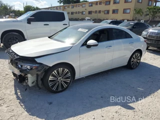MERCEDES-BENZ CLA 250 250