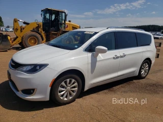 CHRYSLER PACIFICA T TOURING L