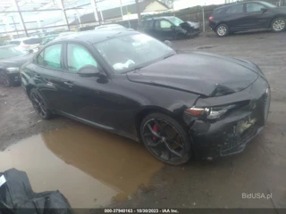 ALFA ROMEO ALFA ROMEO GIULIA TI AWD