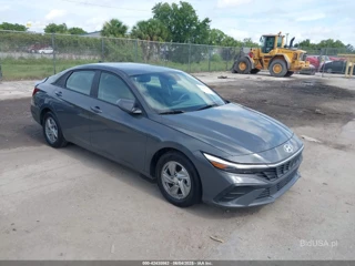 HYUNDAI HYUNDAI ELANTRA SE