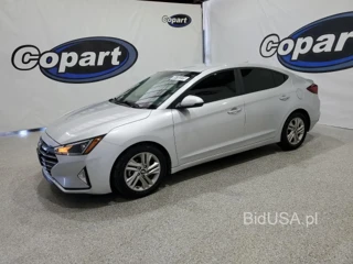 HYUNDAI ELANTRA SE SEL