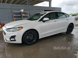 FORD FUSION SE SE