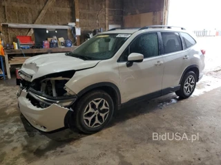 SUBARU FORESTER P PREMIUM